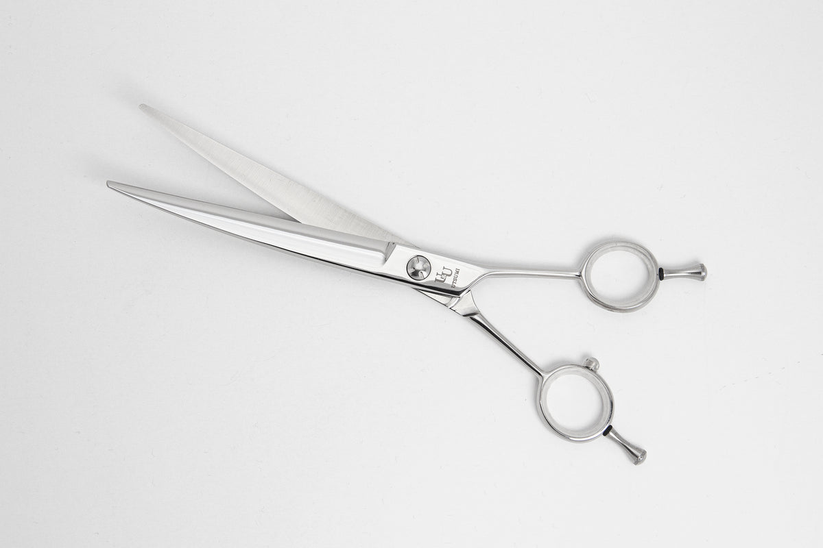 Utsumi super curved grooming shear for rounded shaping