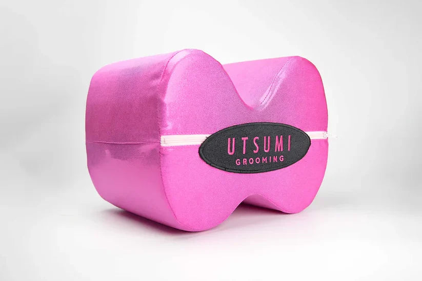 Utsumi dog grooming pillow with multi position support large